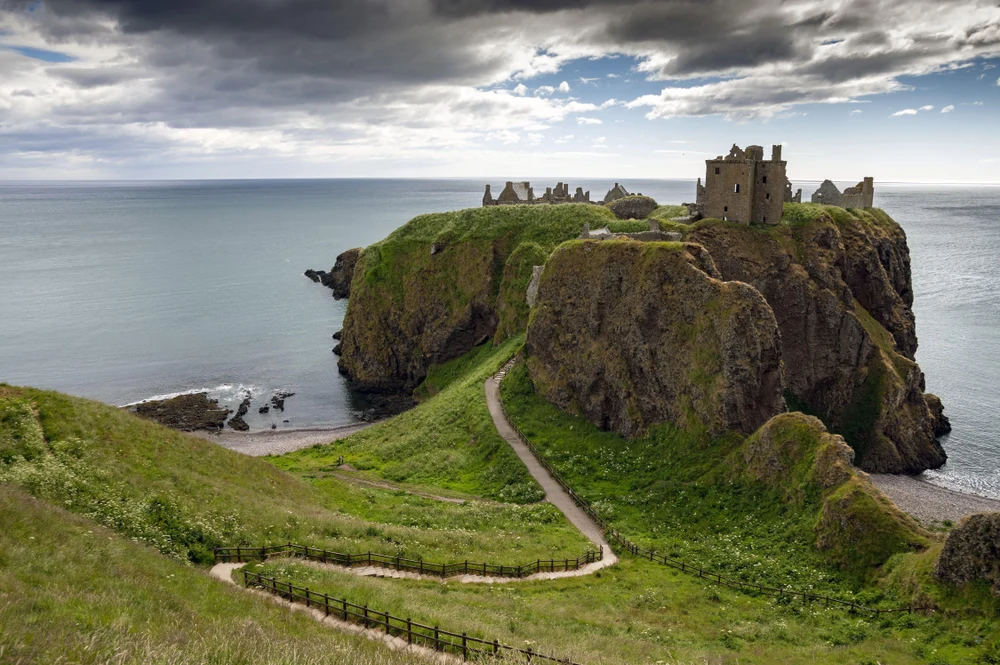 Тропой Туата Де Дананн: в гости к народу холмов